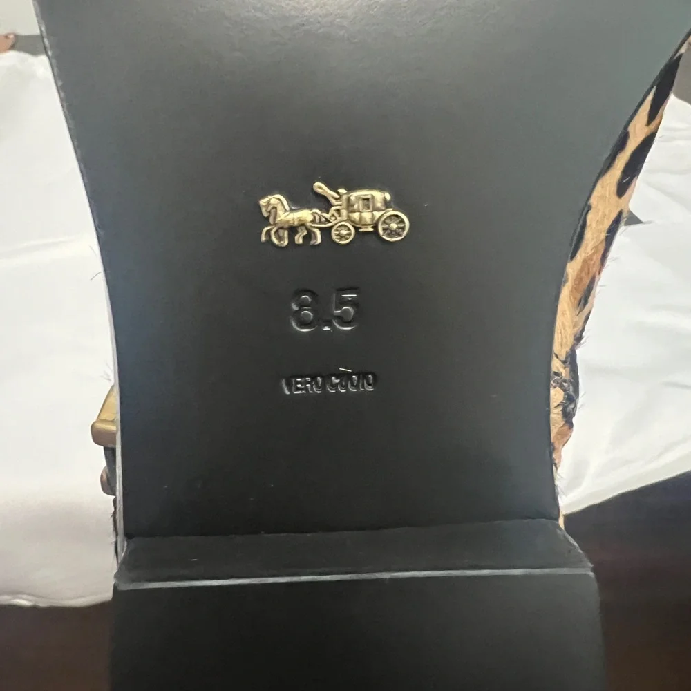 Animal print coach short boots - Picture 4 of 4